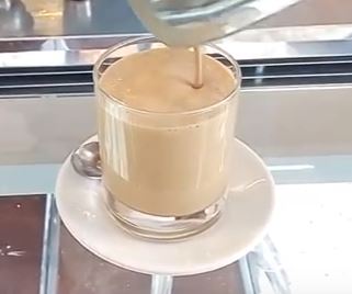 Expressino-Freddo
